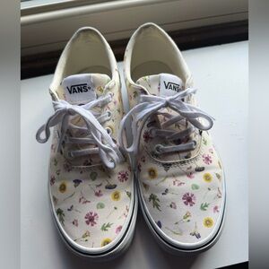 Vans Women's Cream Floral Canvas Sneakers